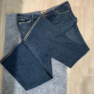 Woman’s bootcut style blue jeans